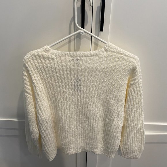 BRAND NEW EXPRESS CREAM V NECK SWEATER SIZE SMALL - Picture 4 of 4